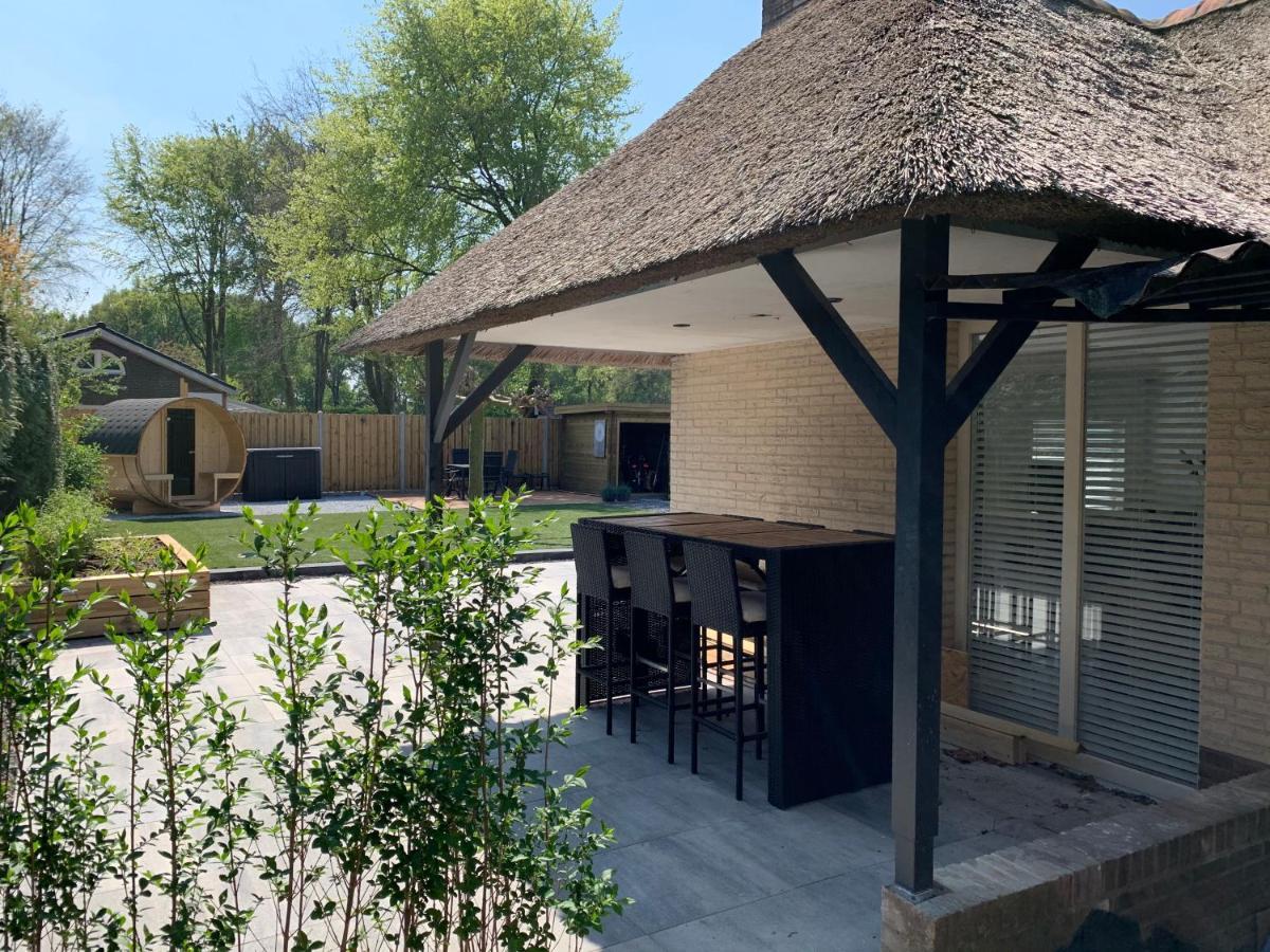 Liv Residence Holiday Home With Sauna & Fireplace Ermelo Eksteriør billede